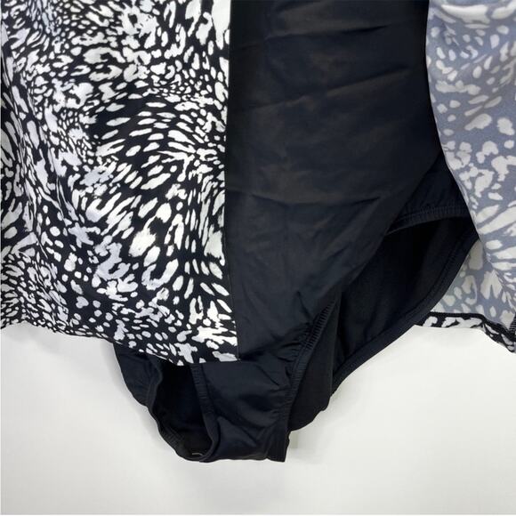 Swim Solutions Printed Flyaway Fauxkini One piece black white - 18W - Picture 7 of 14